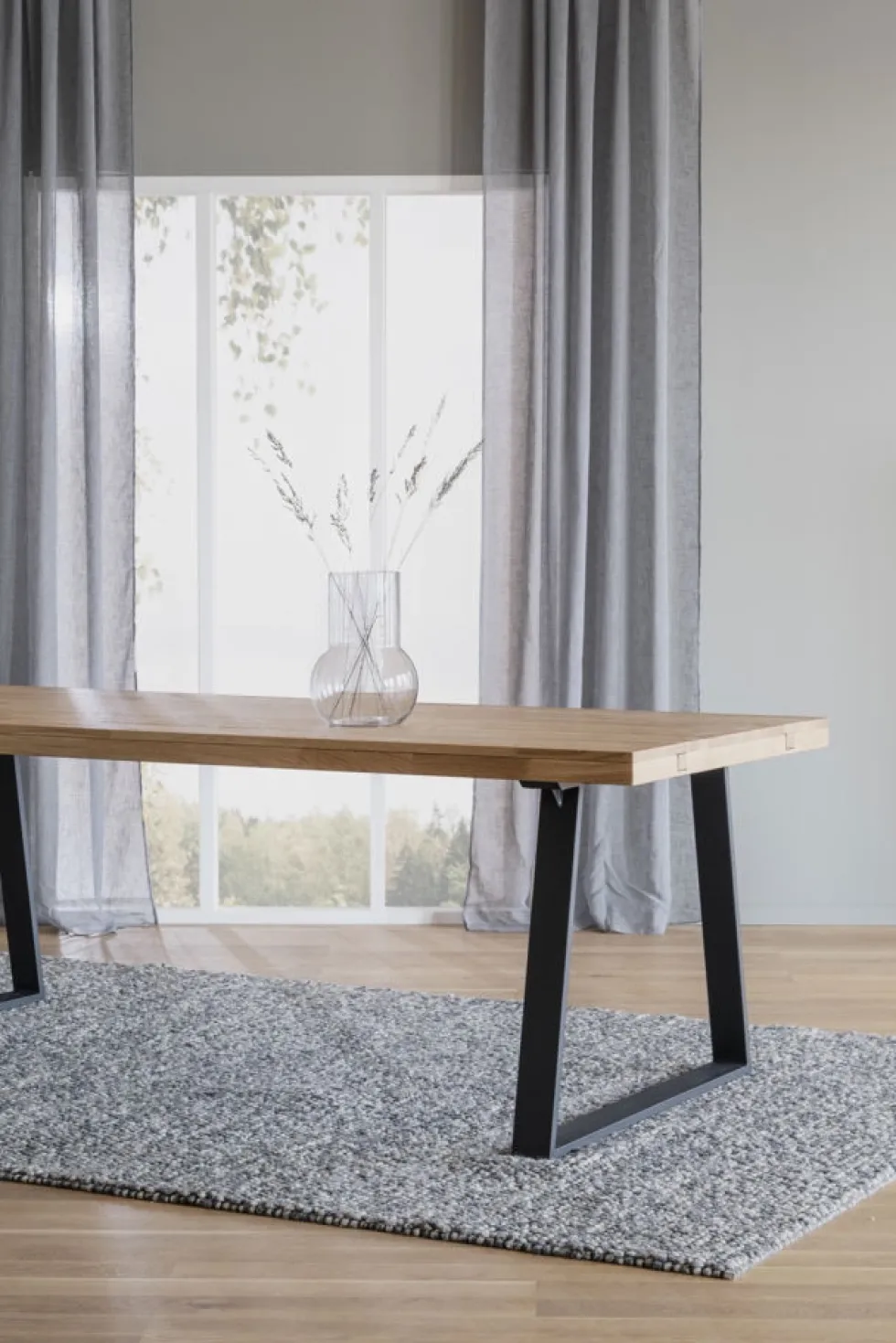 Matbord 'Brooklyn' 170x95cm - Natur/Svart