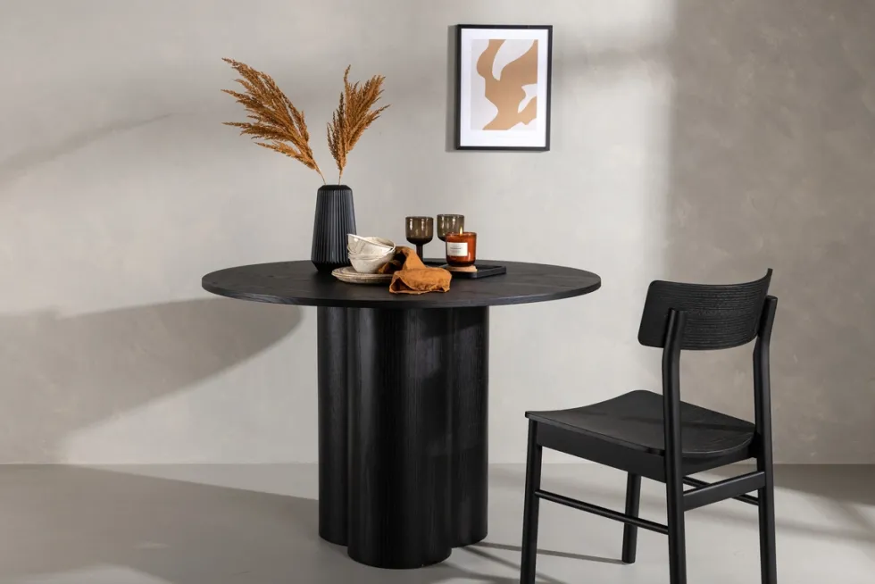 Matbord 'Orsa' Runt 110cm - Svart