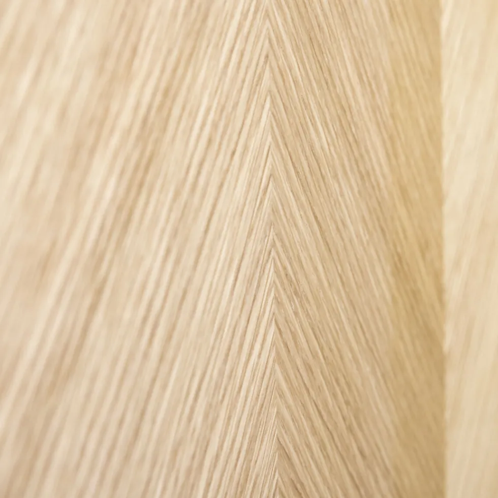 Sidebord 'Herringbone' - Ek