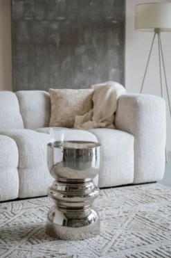 Sidobord ‘Kinga’ - Silver